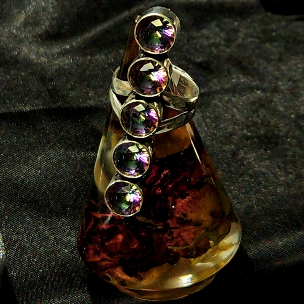 ~S7 1/4~Long, Elegant,Mystic Topaz Ring/5 Colorful, Bright Sparkly Round Stones~